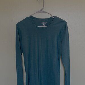 segments merino wool top MEDIUM Teal color, excellent condition